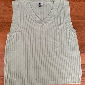 H&M Light Green Ribbed Sweater Vest